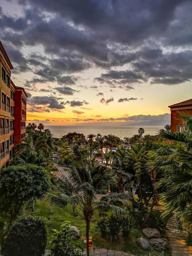 H10 Costa Adeje Palace Екстериор снимка
